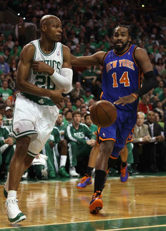 更是对彼此 更是对彼此