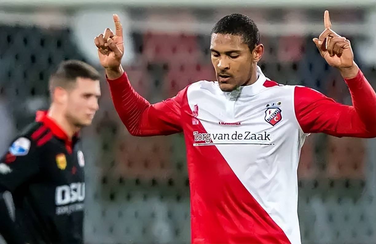 一位才华横 一位才华横