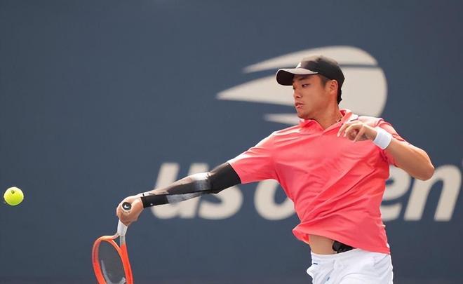 张镇麟更看 张镇麟更看